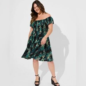 Torrid Mini Super Soft Off-Shoulder Black Green Dress Size 1